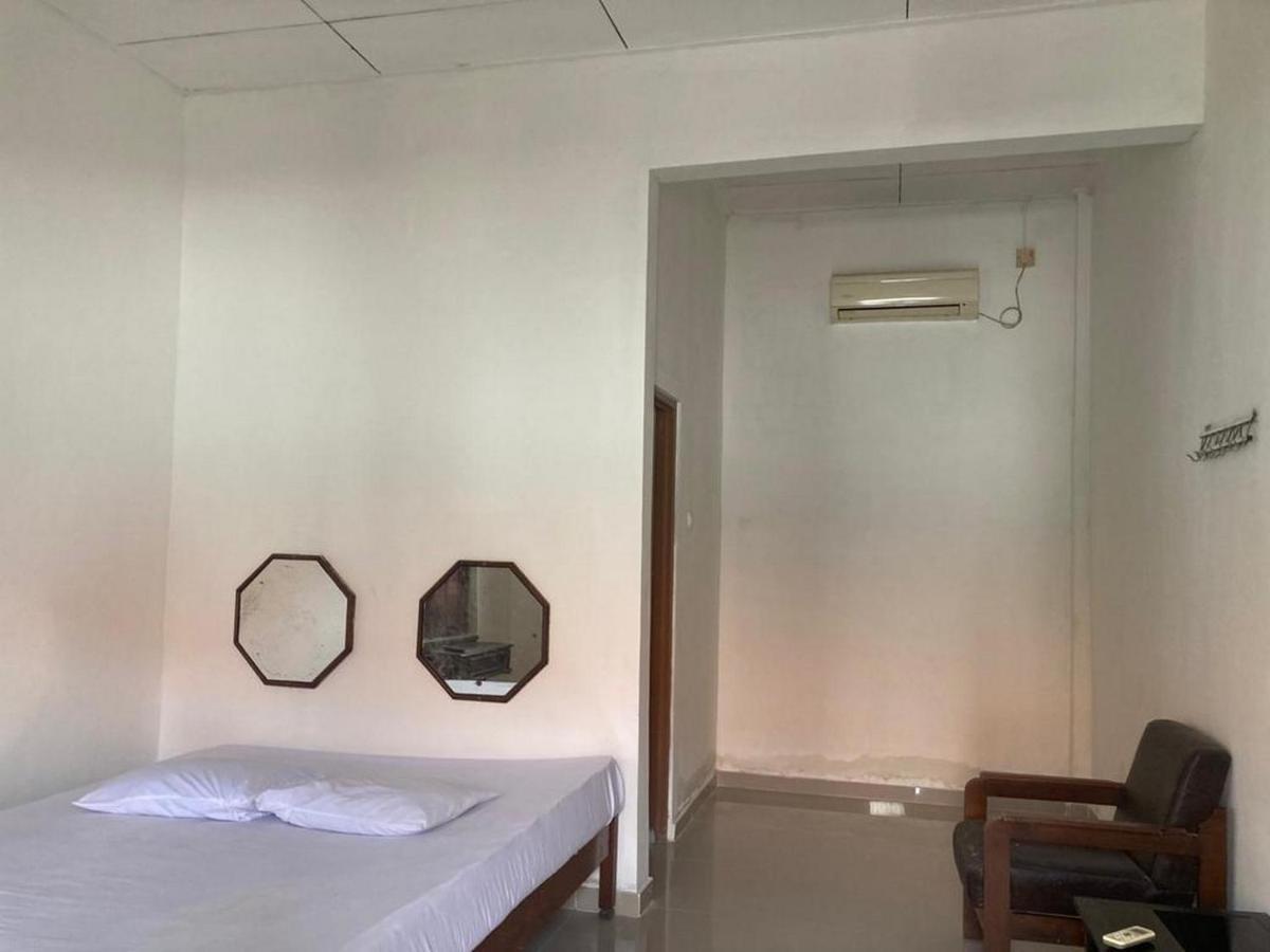 Hotel Surya Citra Jogja A Mitra Reddoorz Jogjakarta Buitenkant foto