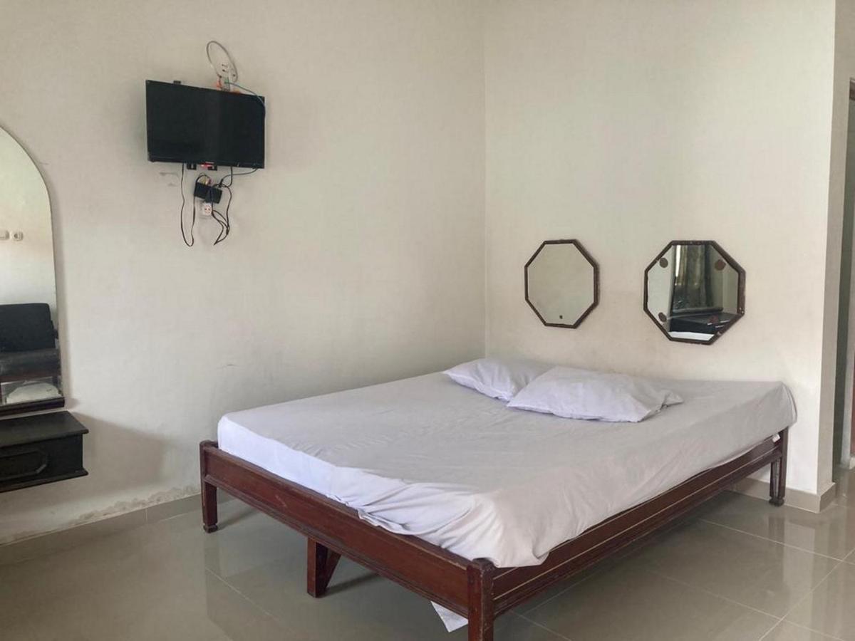 Hotel Surya Citra Jogja A Mitra Reddoorz Jogjakarta Buitenkant foto