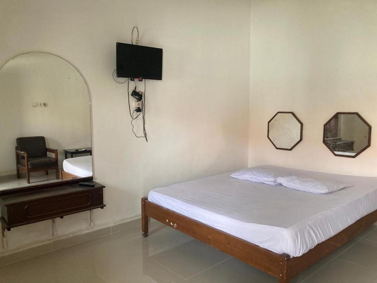 Hotel Surya Citra Jogja A Mitra Reddoorz Jogjakarta Buitenkant foto